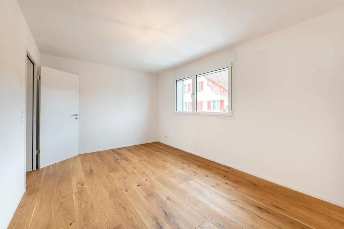 Hochwertige Wohnung mitten im Dorf - Foto 5 von 9