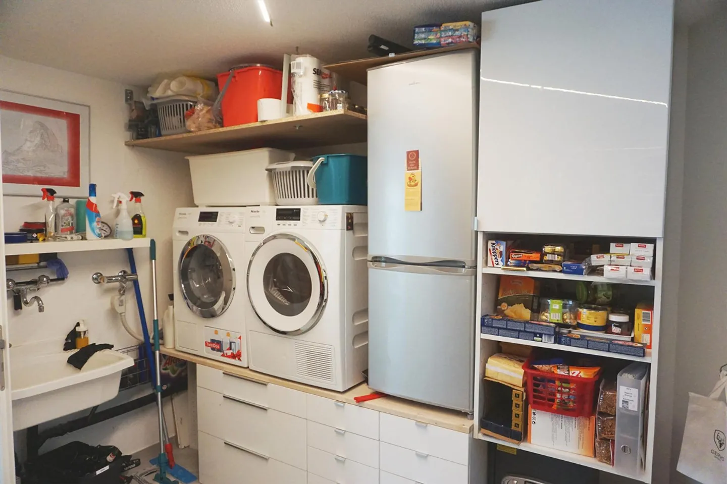 House Pegasus | 5.5 room apartment primary residence with rental permit... - Photo 8 of 15