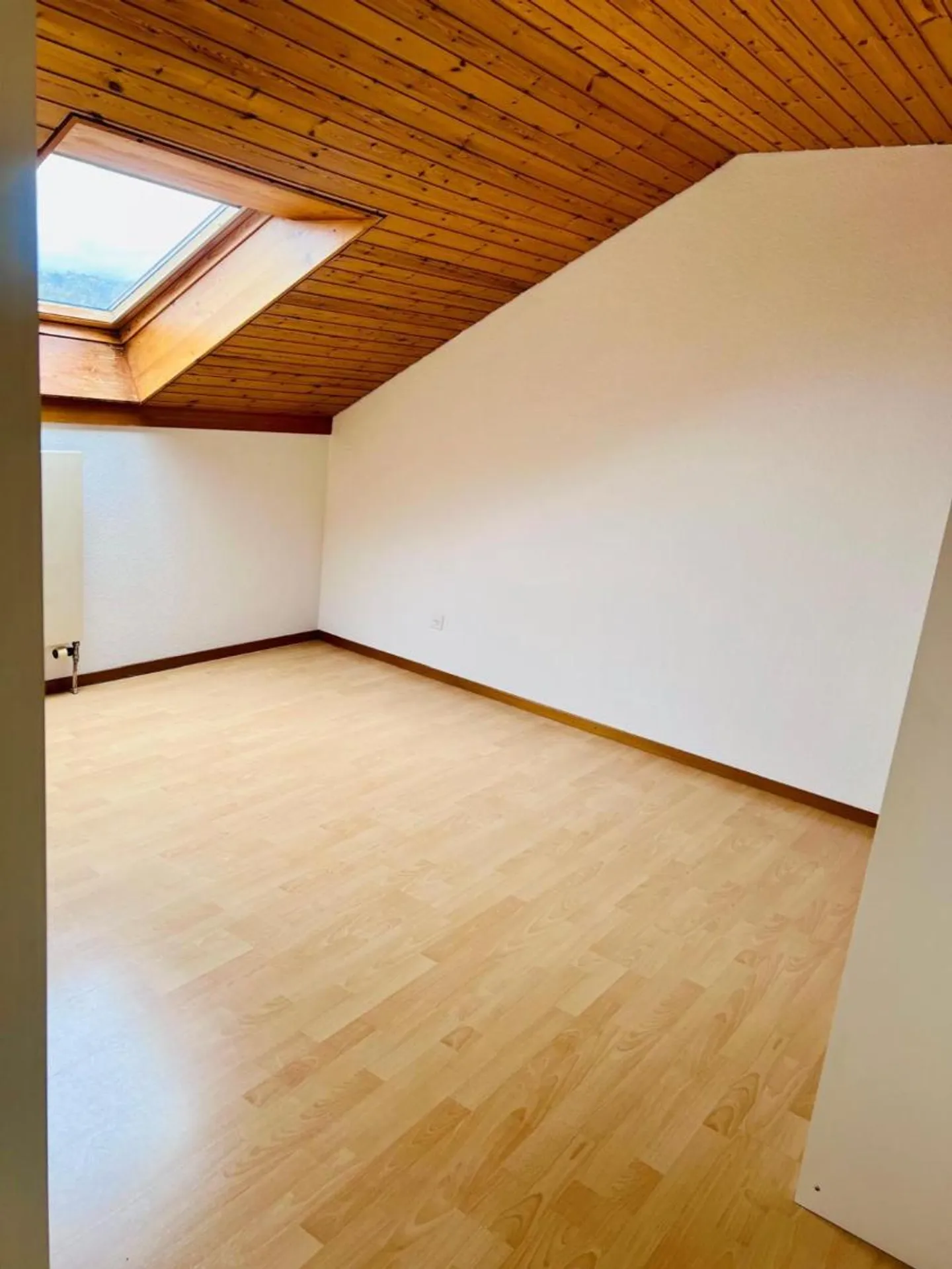 Geräumige Wohnung mit Aussicht - Foto 7 von 7