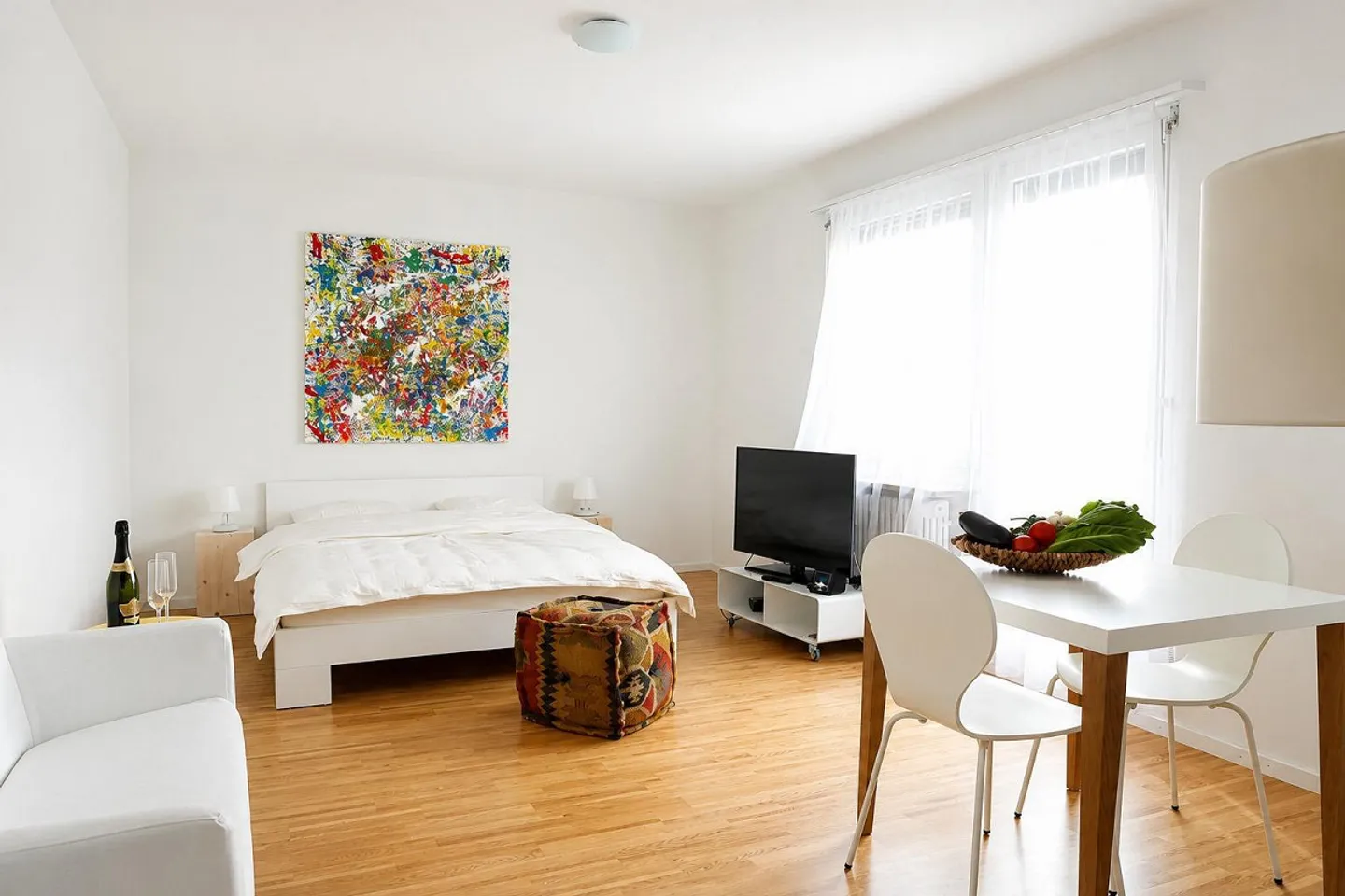 Appartement mansardé meublé 1 pièce avec balcon - Photo 2 sur 7