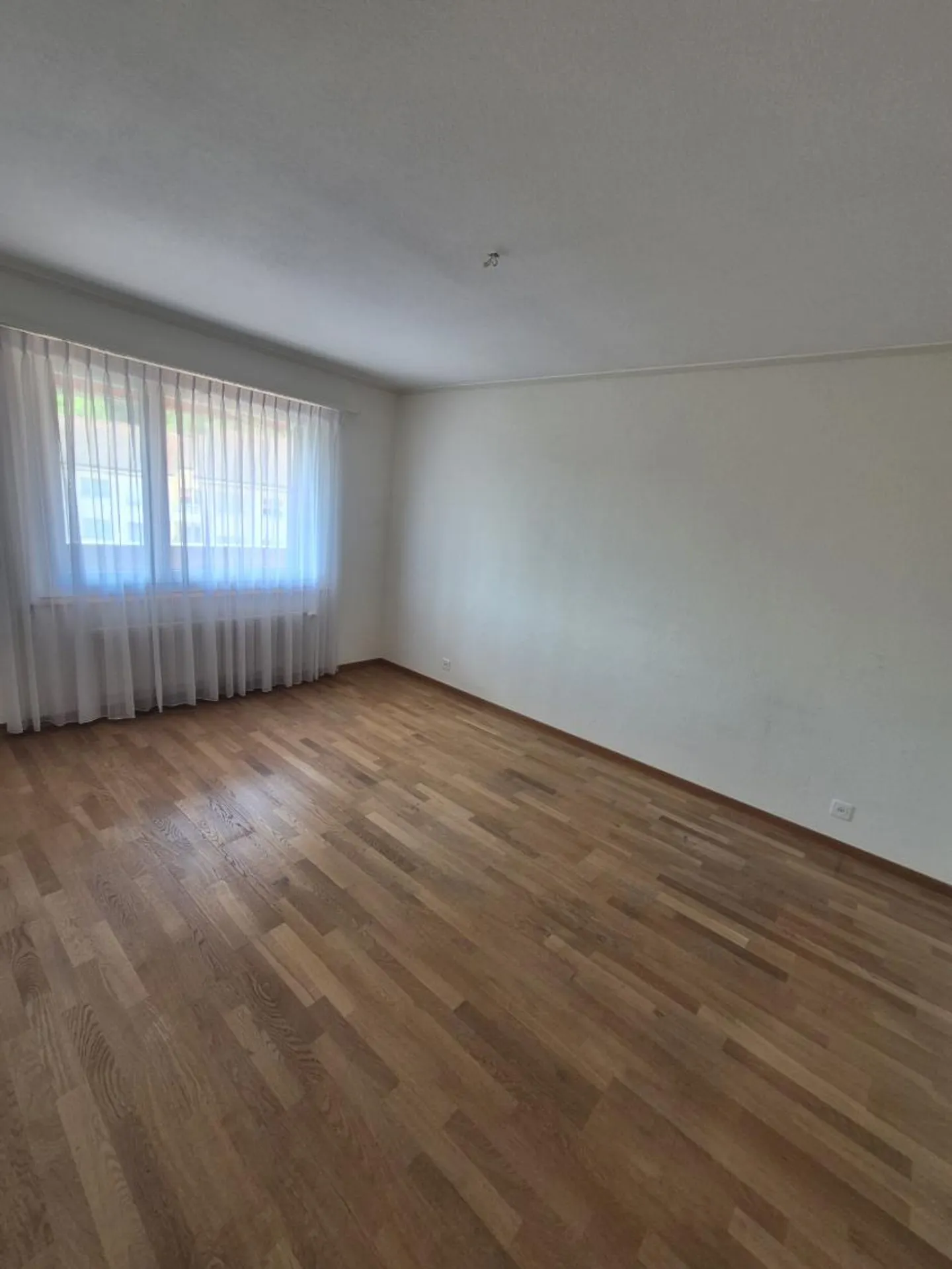 Top floor 2.5 rooms - Photo 4 of 10