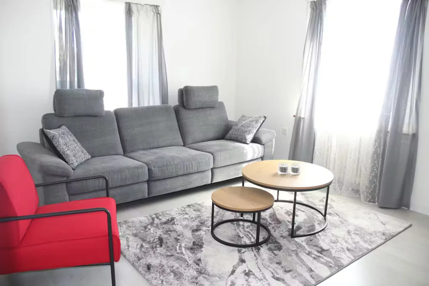 MydHei Co-living : Chambre meublée dans un appartement "tout garçon" - Photo 2 sur 10