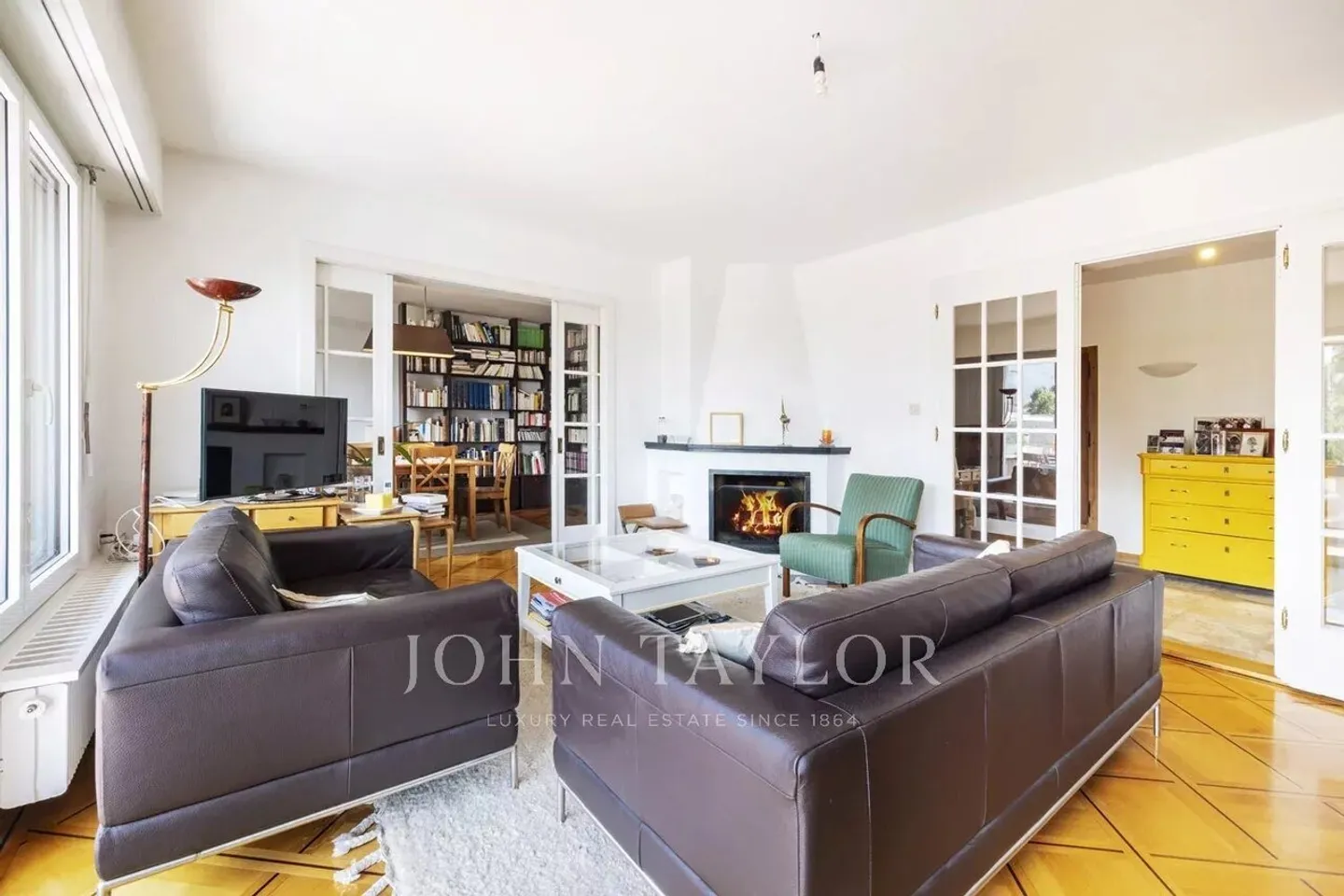 Attic with beautiful duplex space in Gravelone - Sion - Photo 3 of 11