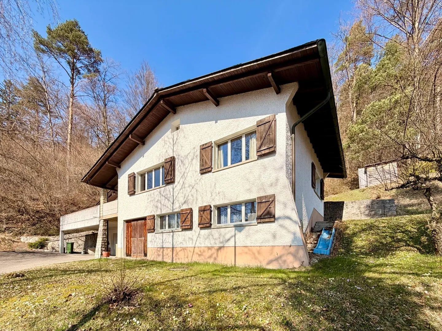 Charmante Maison Familiale avec Terrasse - Photo 2 sur 11
