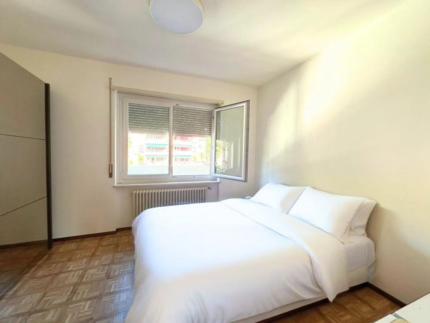 Interessantes Gebäude mit 3 Wohneinheiten - Foto 9 von 23