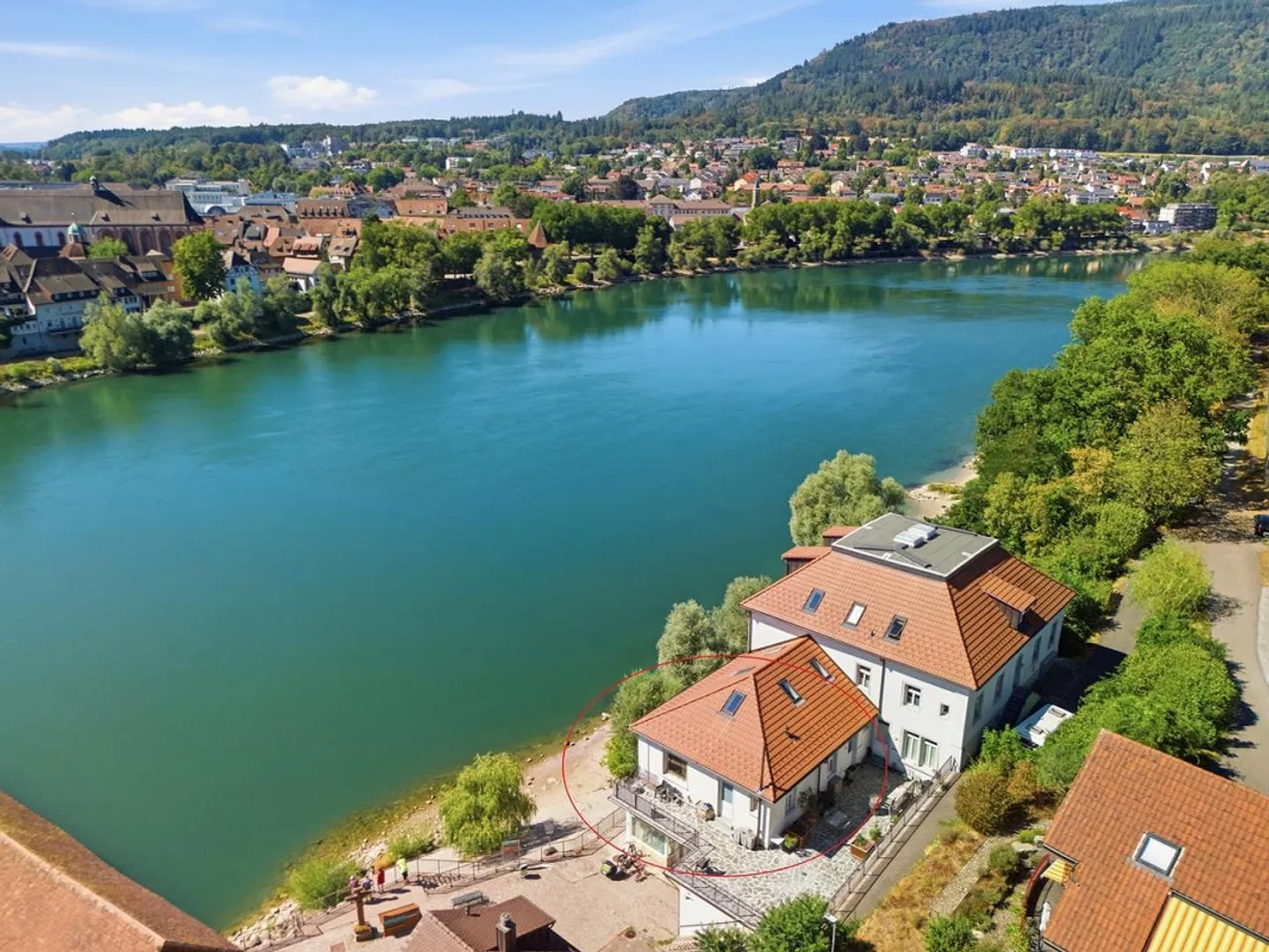 Charming Apartment by the Rhine - Photo 2 of 18