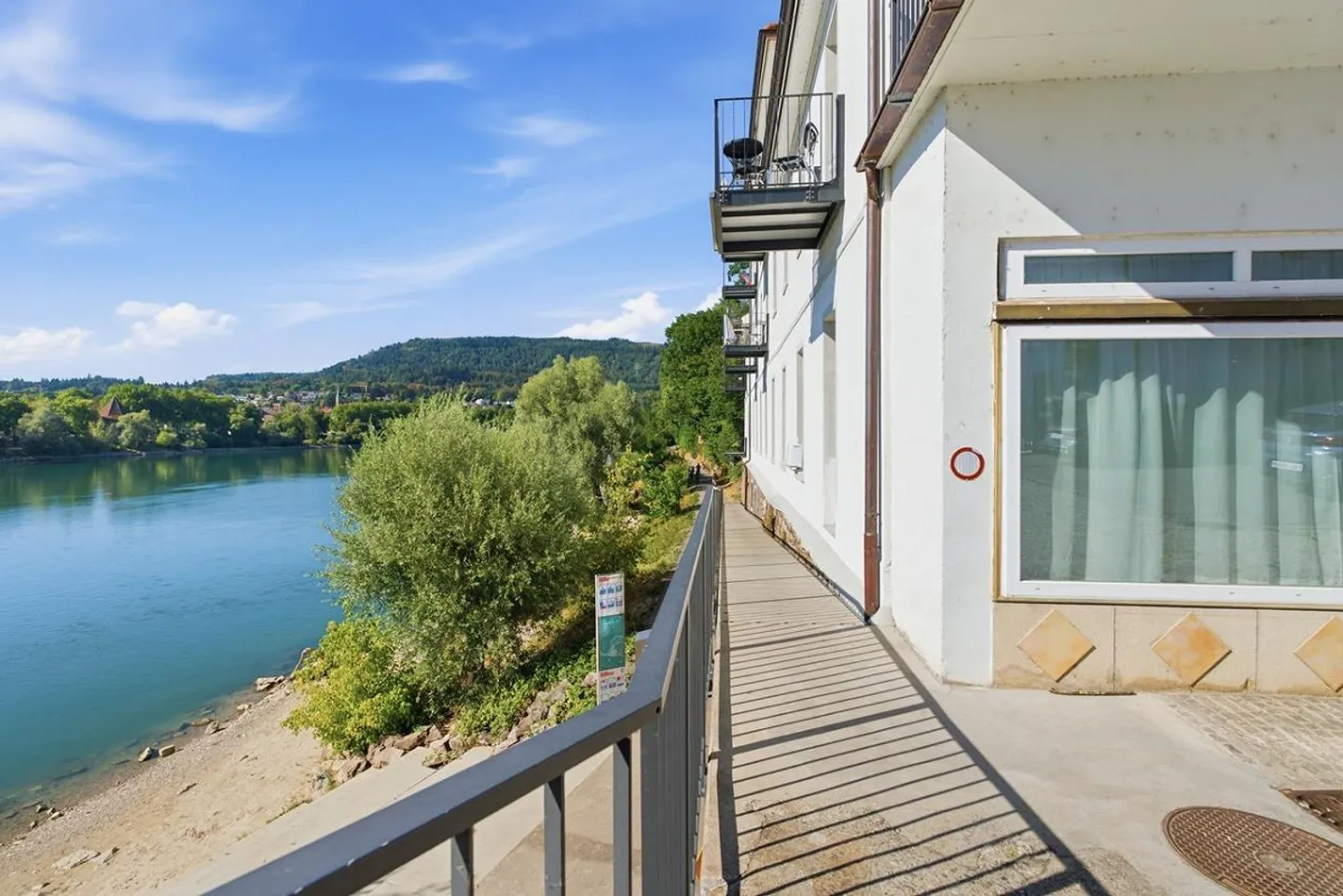 Charming Apartment by the Rhine - Photo 16 of 18