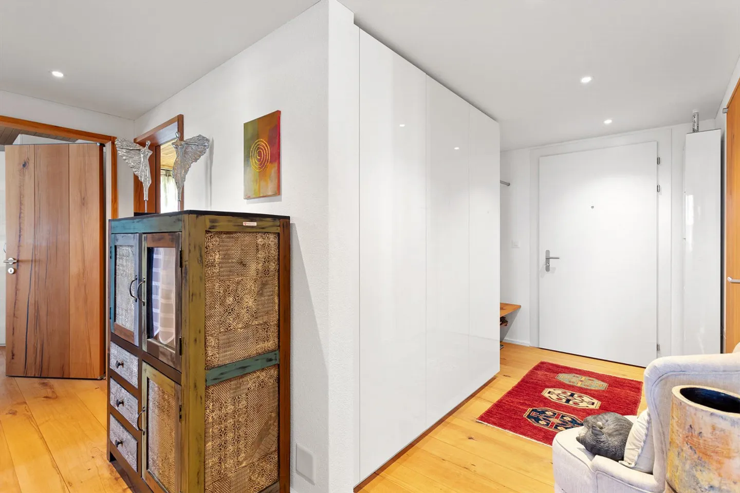 Between Elegance and Nature? Your New Dream Apartment - Photo 5 of 8