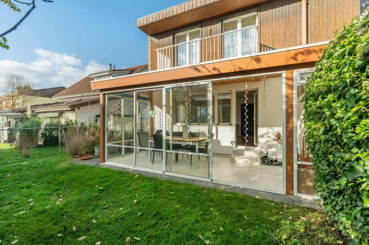 Gepflegtes 5-Zimmer-Doppeleinfamilienhaus mit Wintergarten und ausgebautem Estrich - Foto 19 von 24