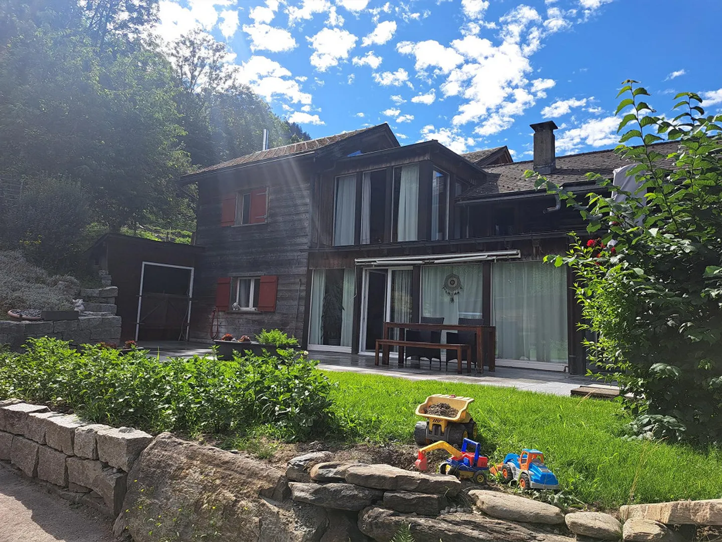 Single-family house in the countryside - Photo 1 of 28