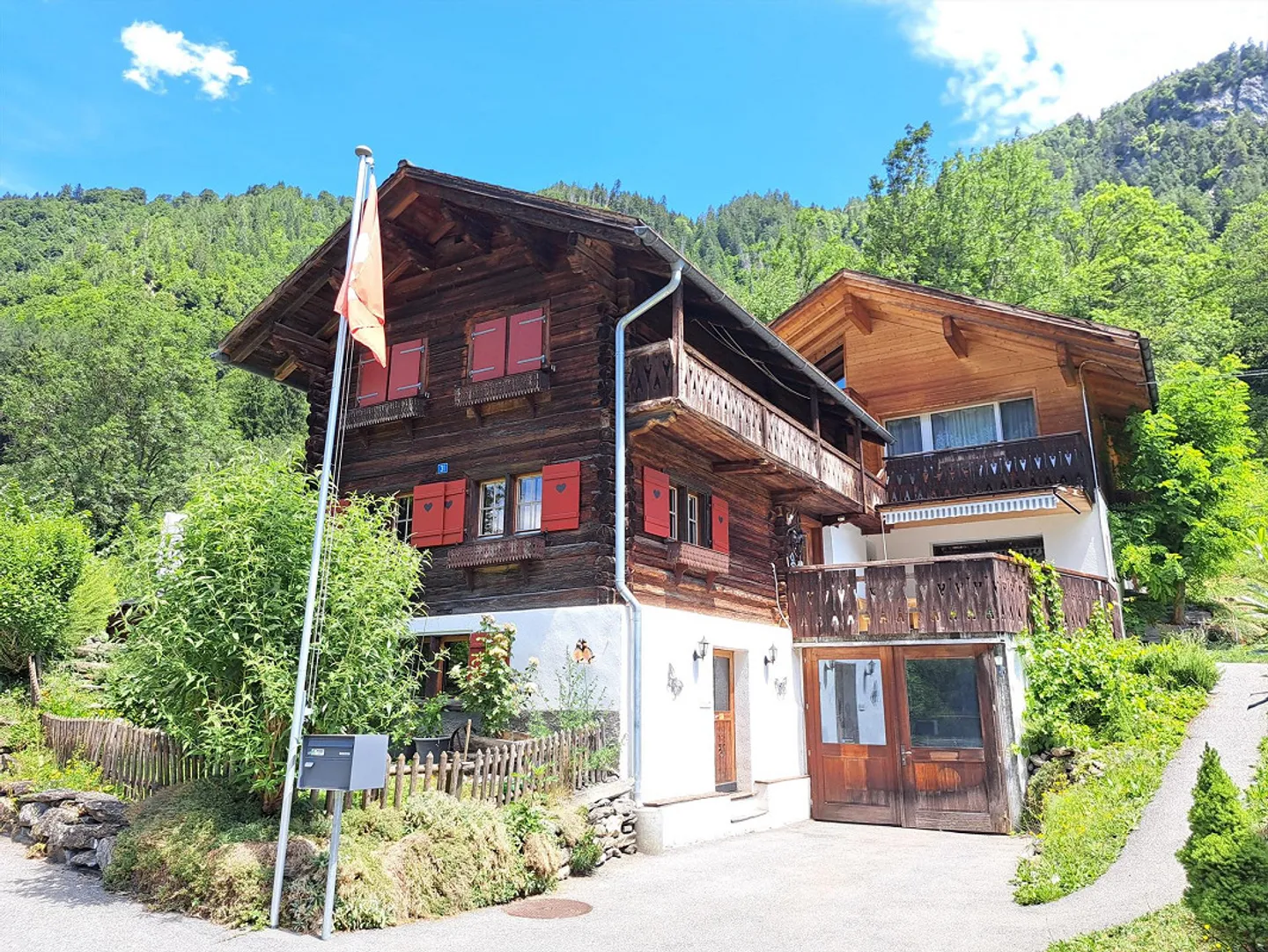 Single-family house in the countryside - Photo 2 of 28