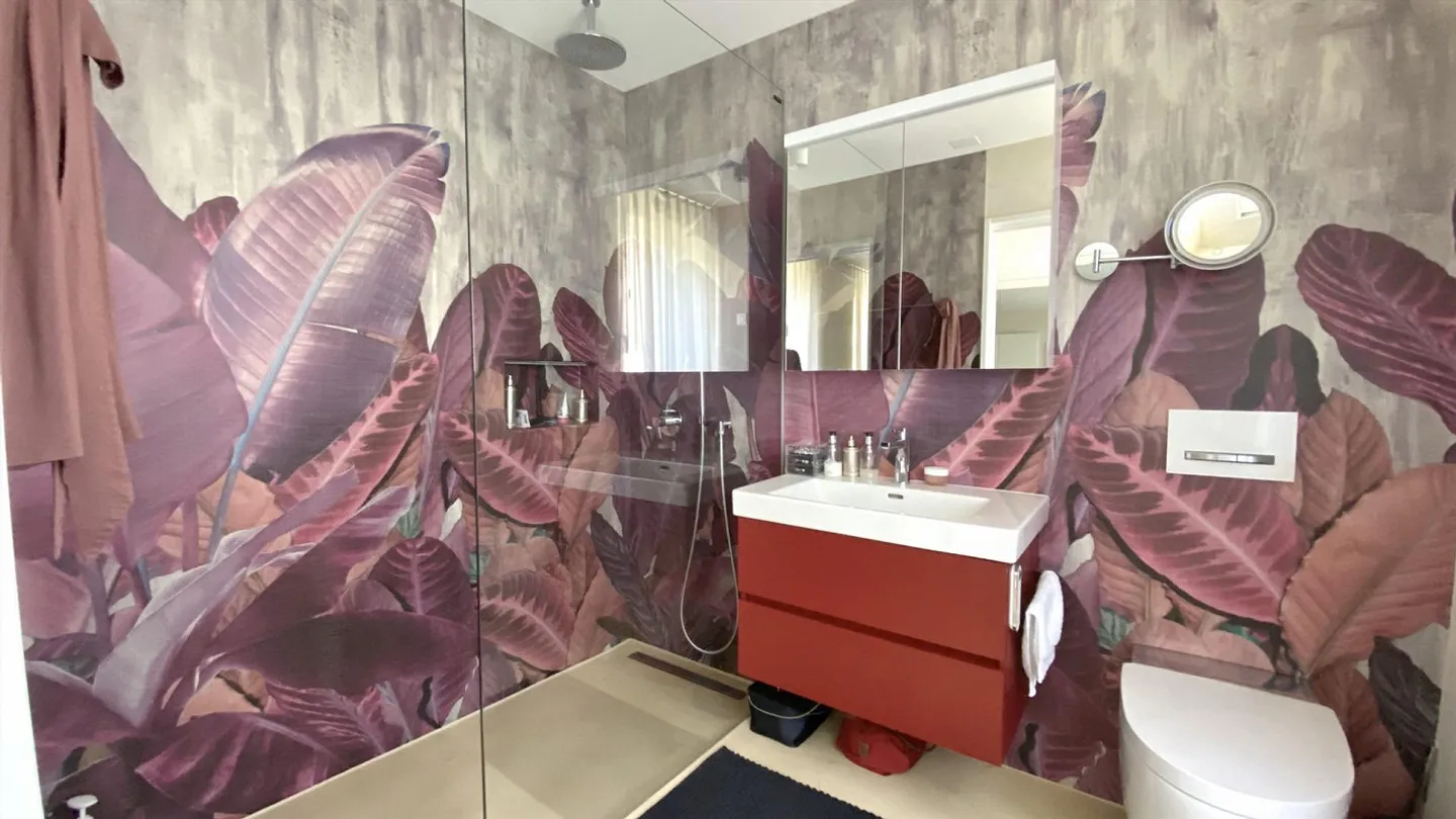 Modern exclusive 3.5-room apartment with large balcony - Photo 9 of 13