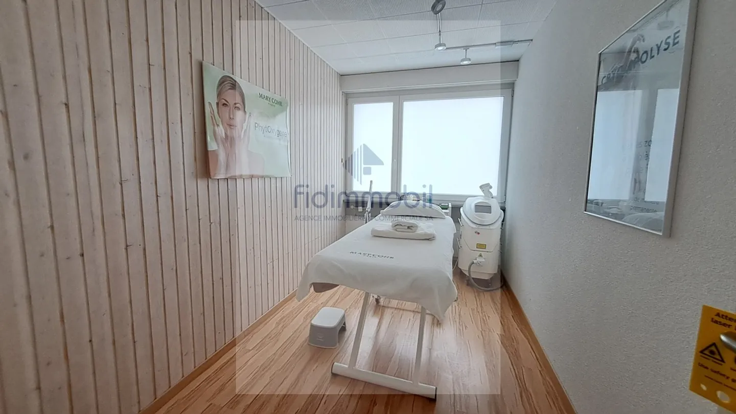 Gewerbefläche in St-Imier - Foto 7 von 12