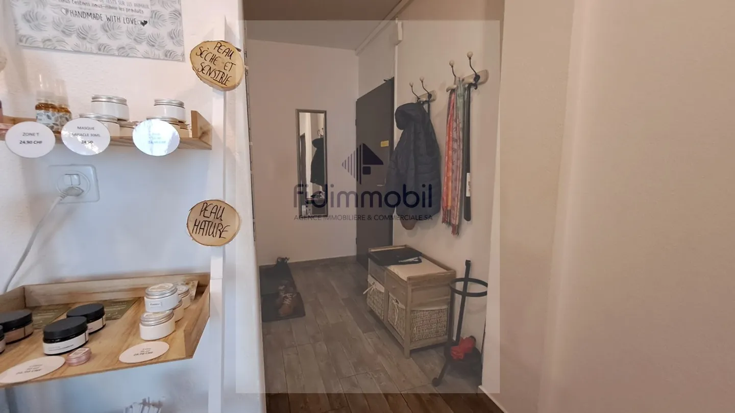 Gewerbefläche in St-Imier - Foto 4 von 12