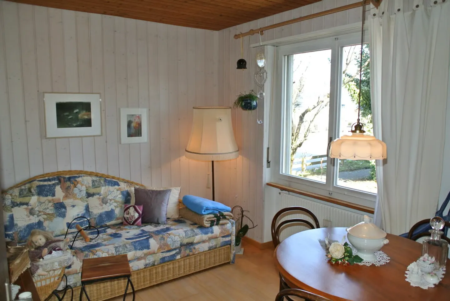 Una casa in cui sentirsi bene: casa affascinante con giardino idilliaco - Foto 12 di 13
