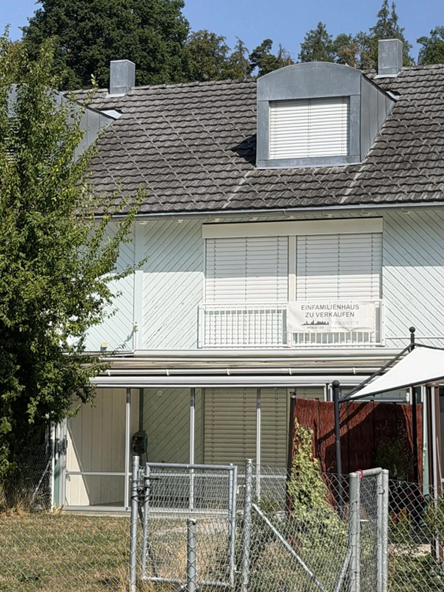 Bella casa unifamiliare a schiera centrale con la migliore esposizione solare - Foto 2 di 15