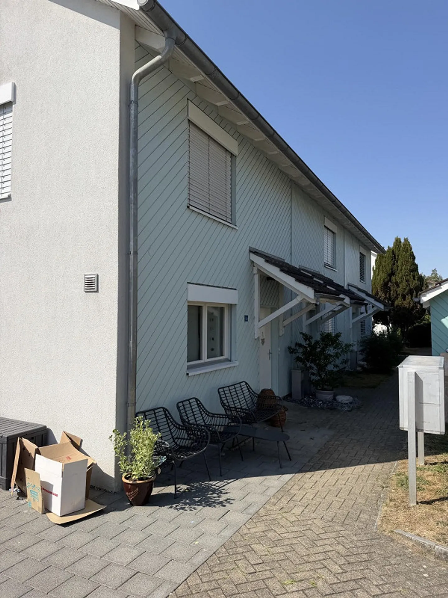 Bella casa unifamiliare a schiera centrale con la migliore esposizione solare - Foto 3 di 15