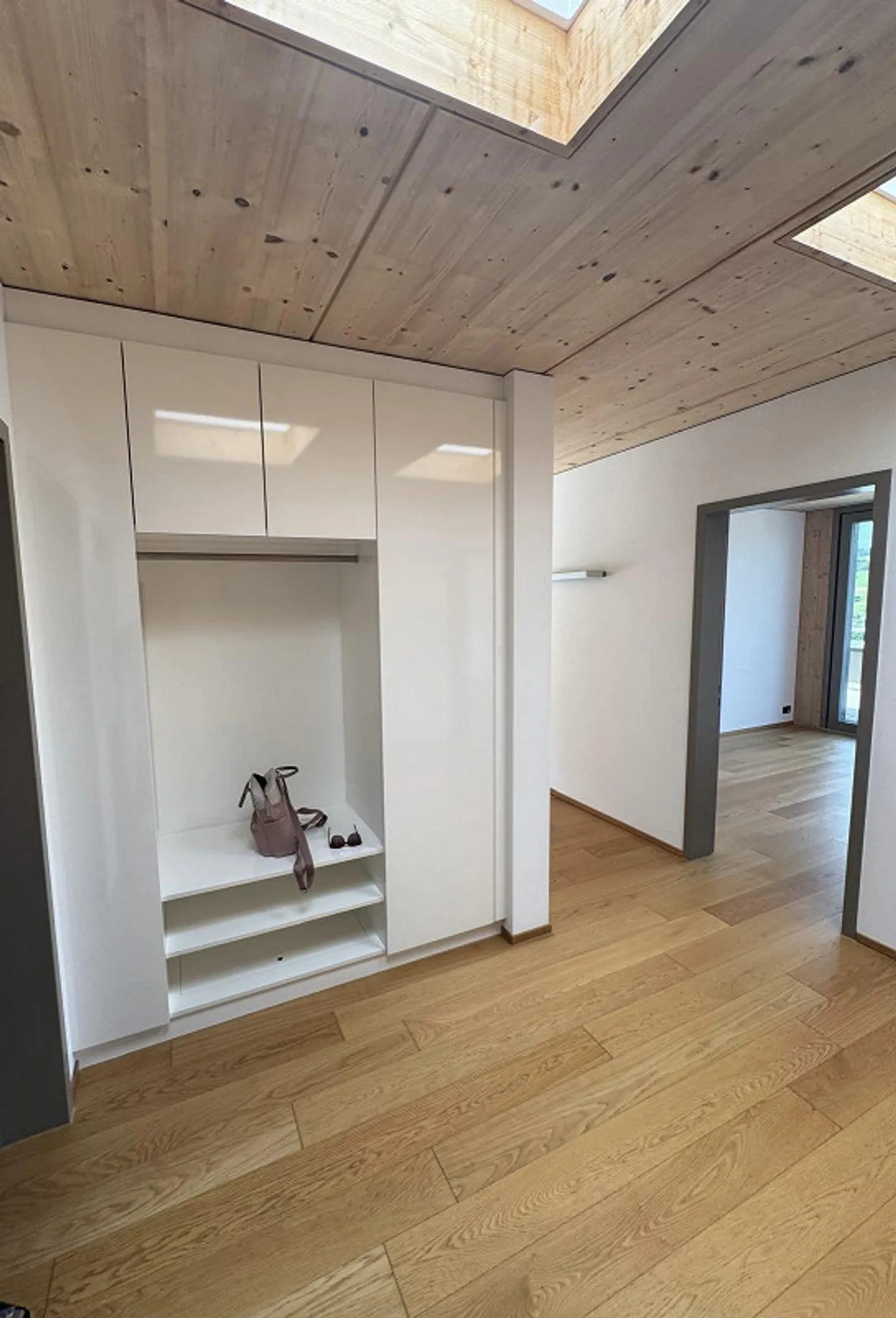 Bellissimo ed esclusivo appartamento attico di 3,5 stanze - Foto 9 di 17