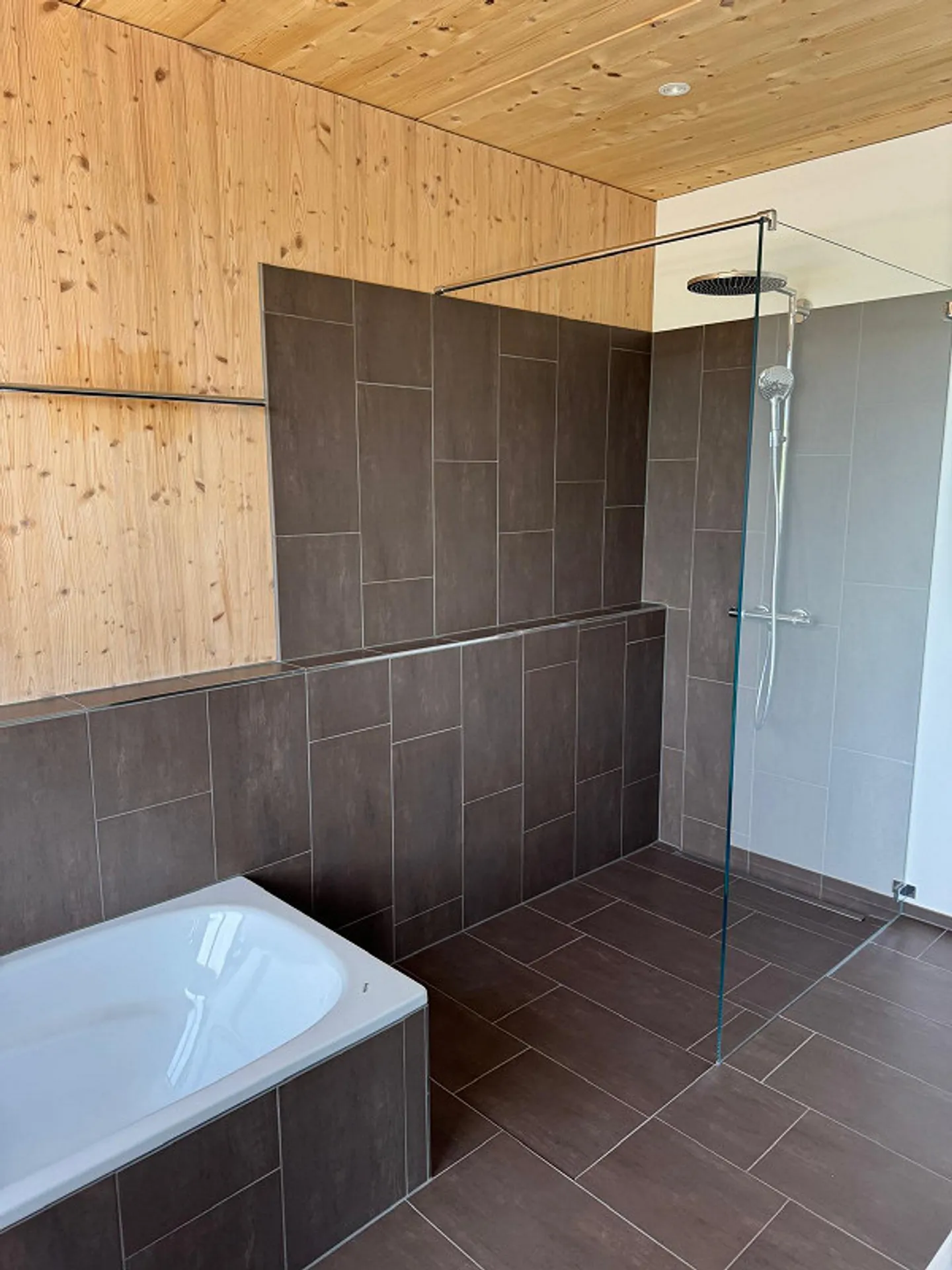 Bellissimo ed esclusivo appartamento attico di 3,5 stanze - Foto 15 di 17