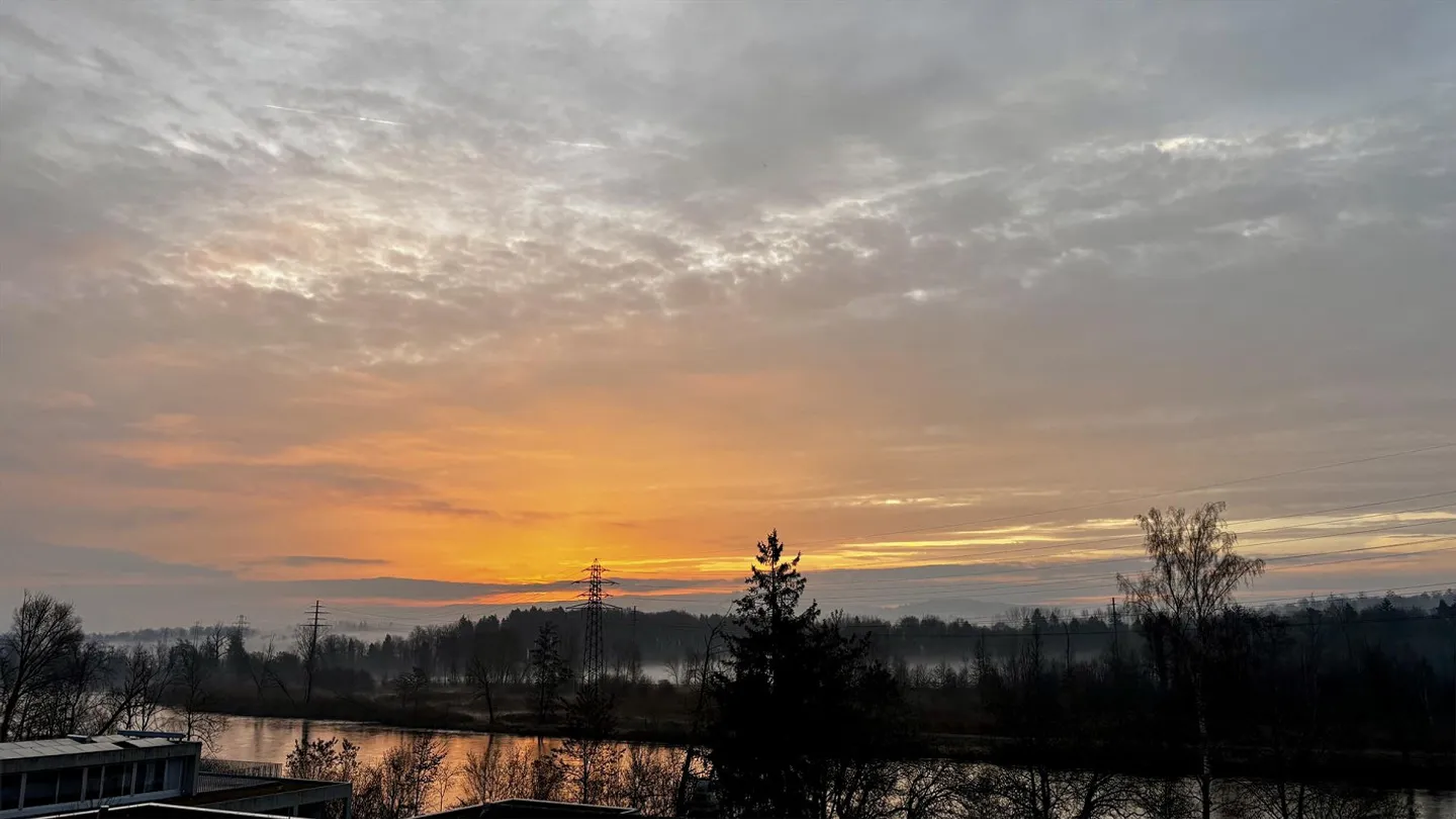 Charmant appartement sous les combles de 2,5 pièces - Photo 1 sur 8