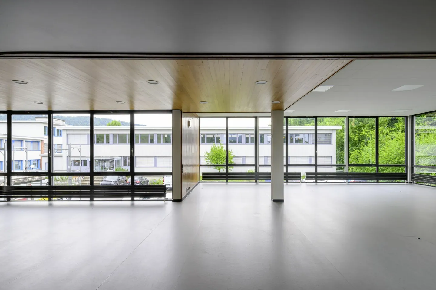 Bureau à louer - Photo 1 sur 11