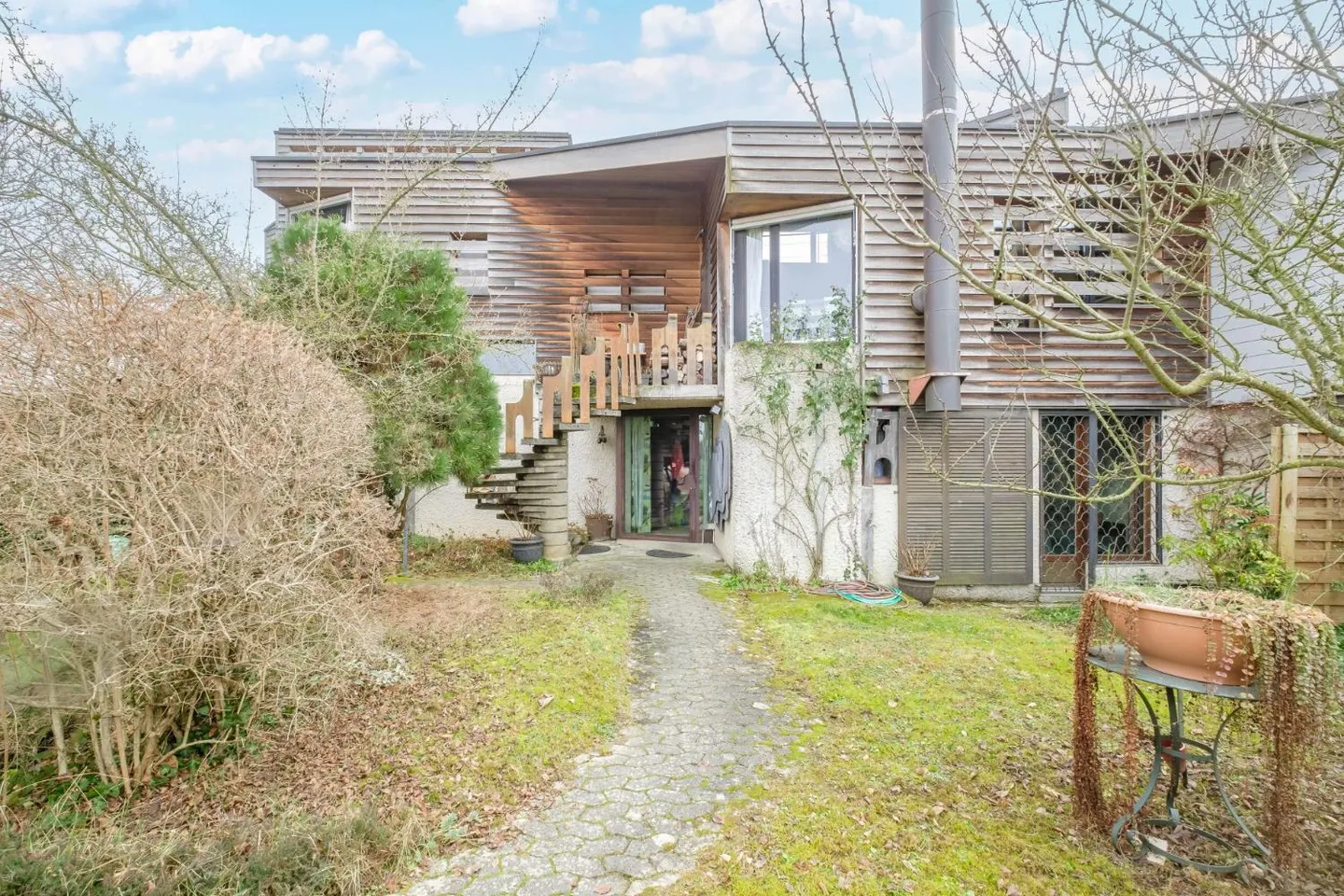 Casa 9 stanze - Foto 1 di 13