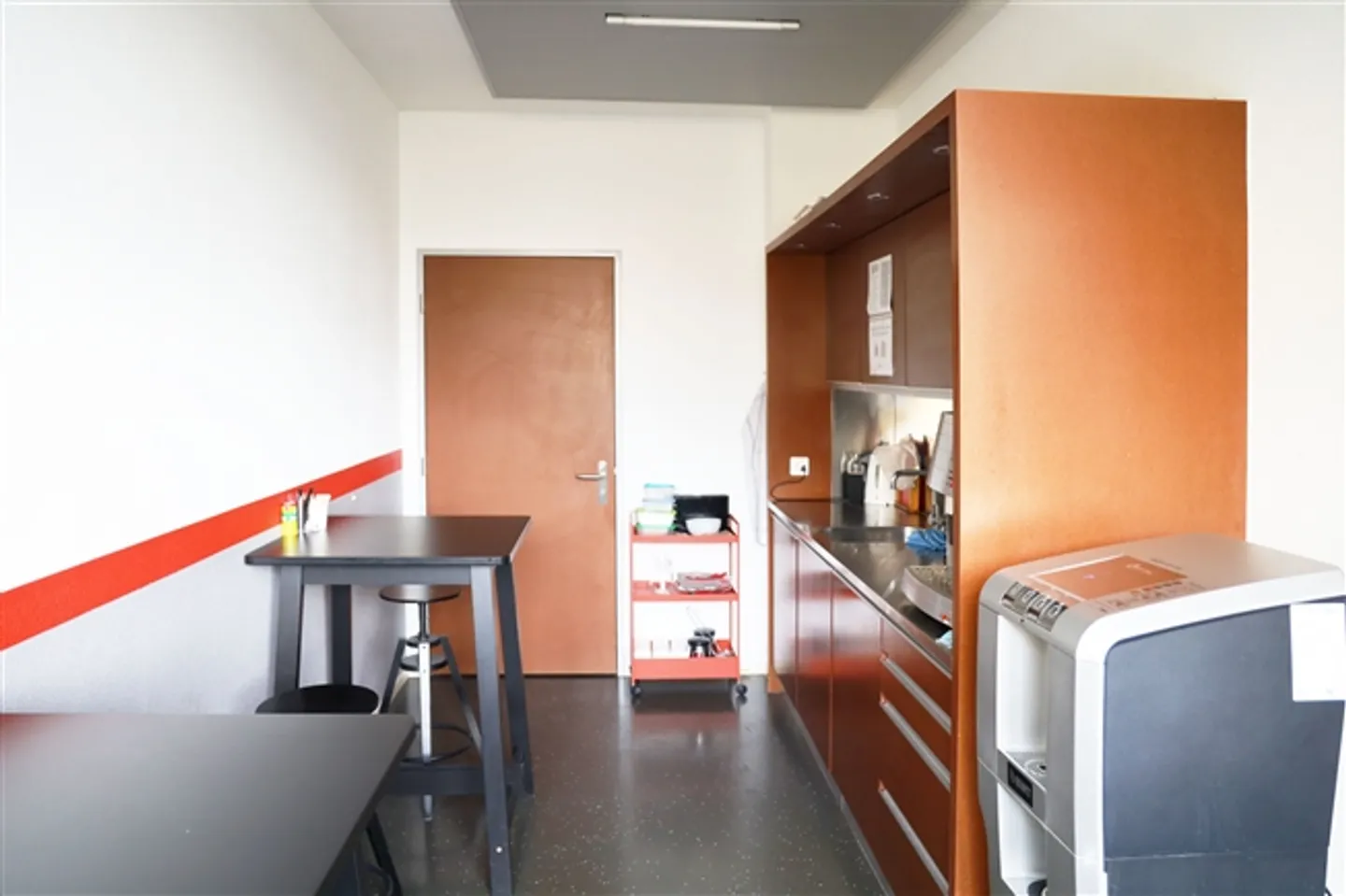 Apartment - Photo 9 of 11