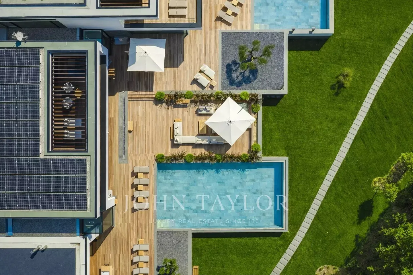 Villa de Luxe avec Équipements Étonnants - Photo 10 sur 25