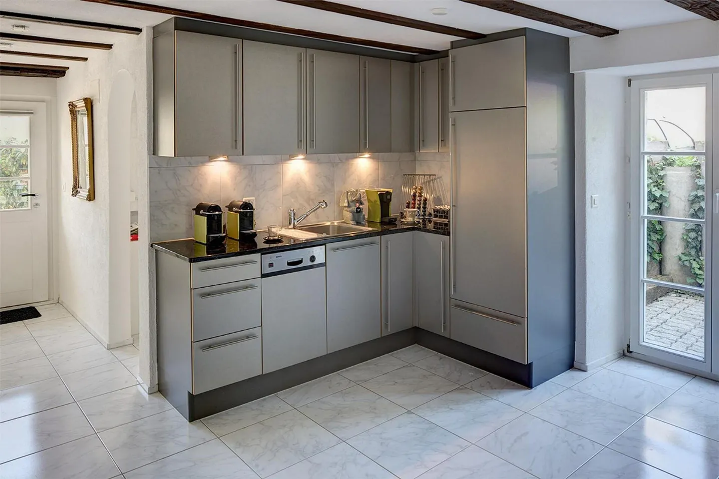 Charmanter Büroraum in der Natur - Foto 3 von 12