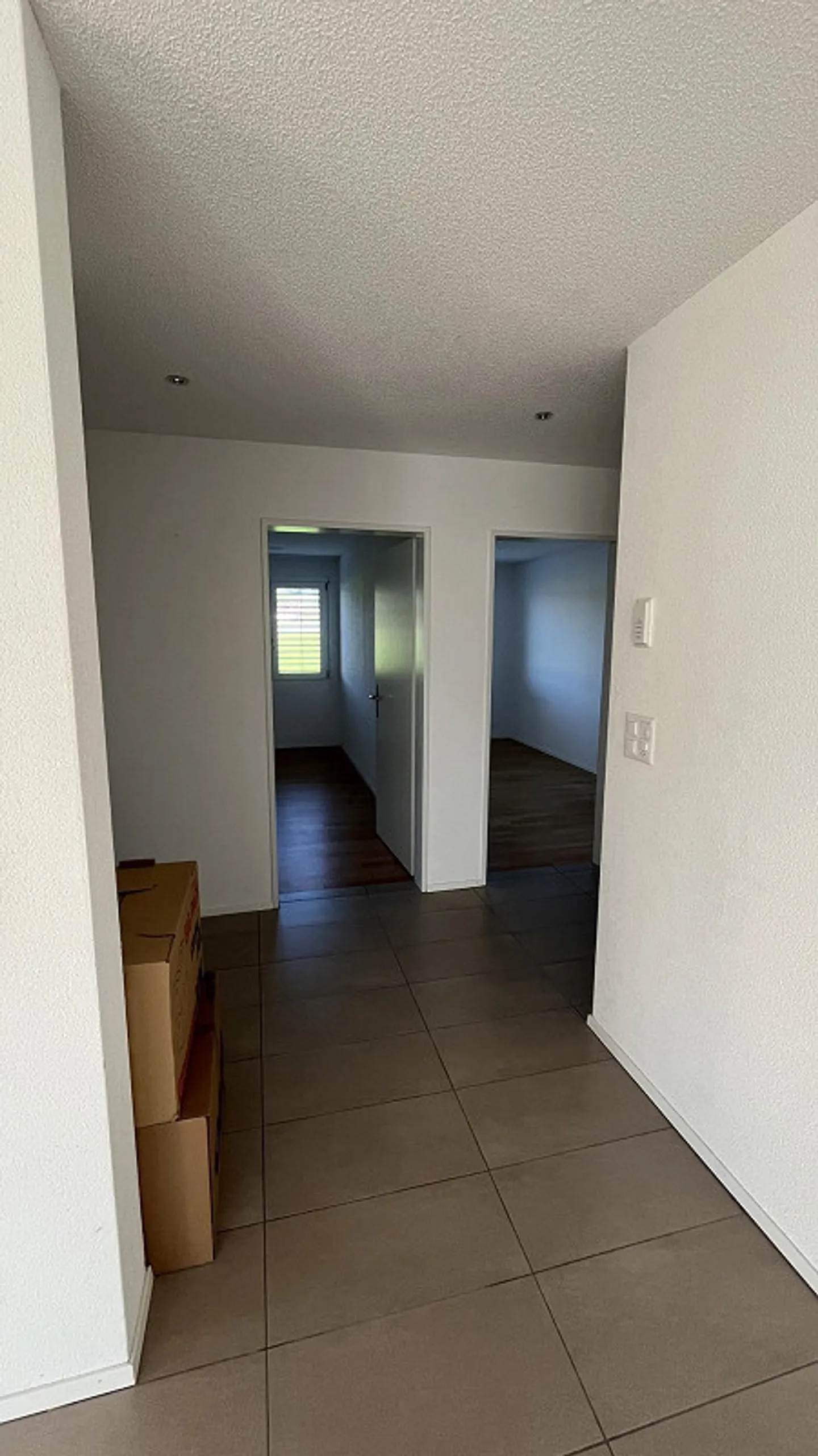 Appartement 4.5 pièces avec place de parking extérieure et souterraine avec station de recharge - Photo 11 sur 13