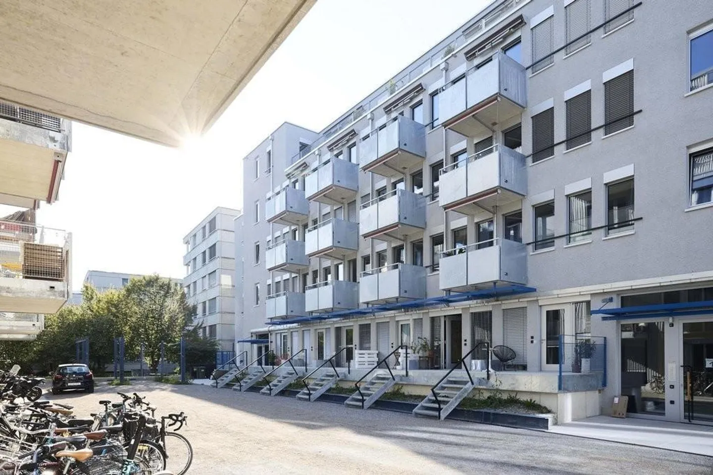 Appartement de 2.5 pièces dans un nouveau bâtiment - Photo 1 sur 10