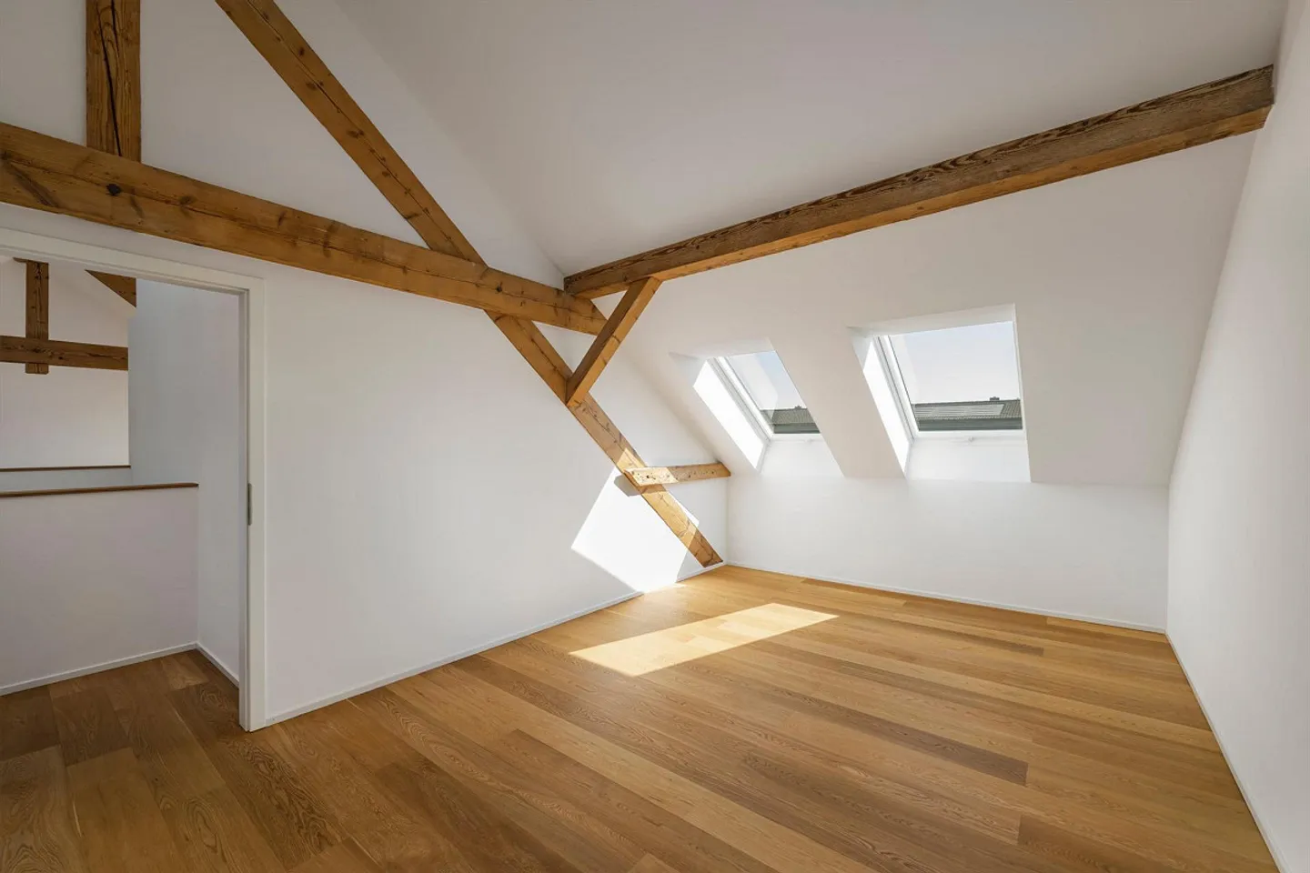 Appartement sous les combles spacieux de 2,5 pièces avec caractère à Bâle - Photo 7 sur 9