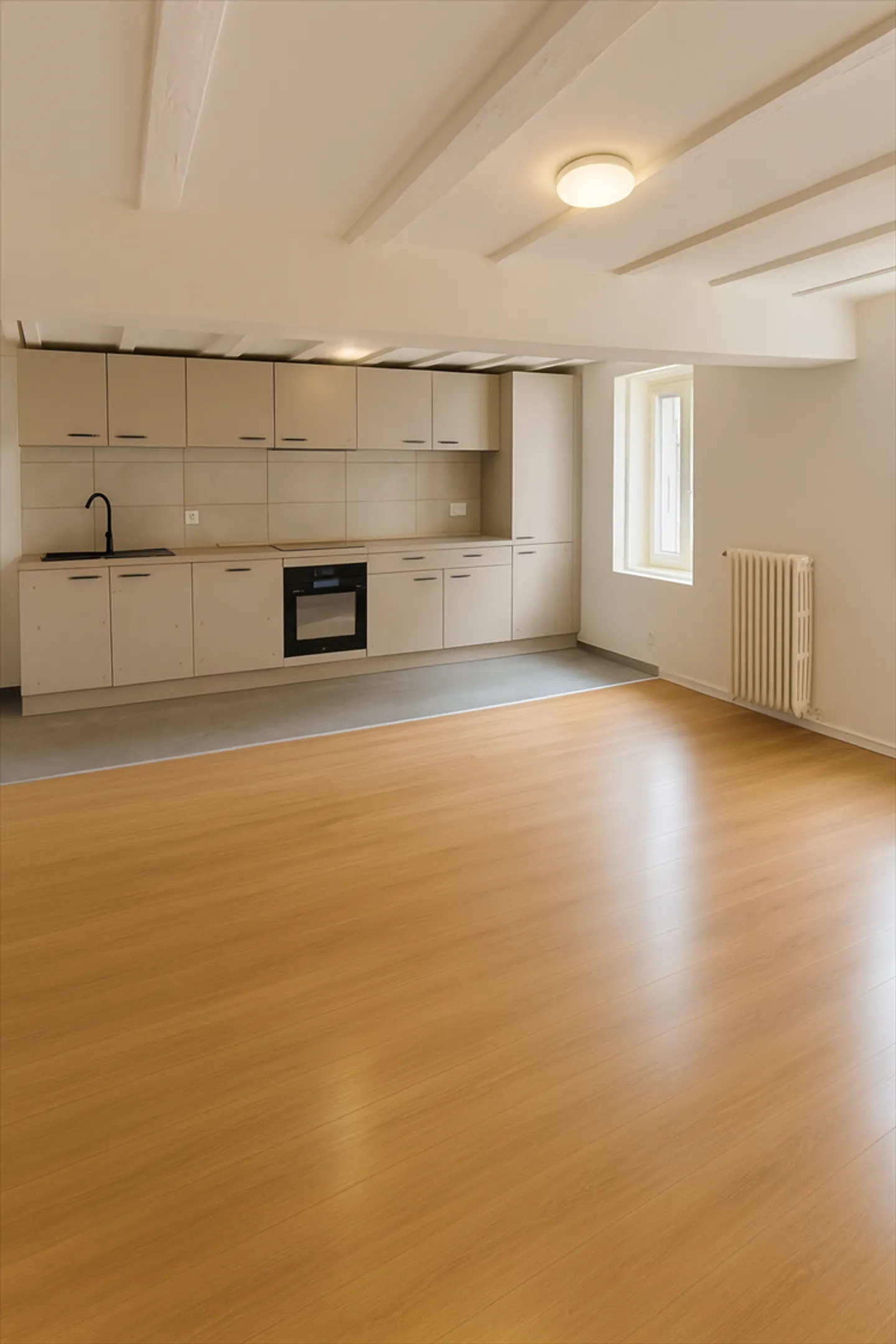 3-room apartment - Photo 1 of 3