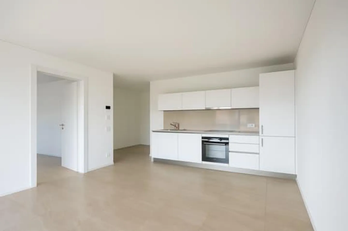 Caslano 2.5 rooms Bright with large terrace | - Photo 1 of 8