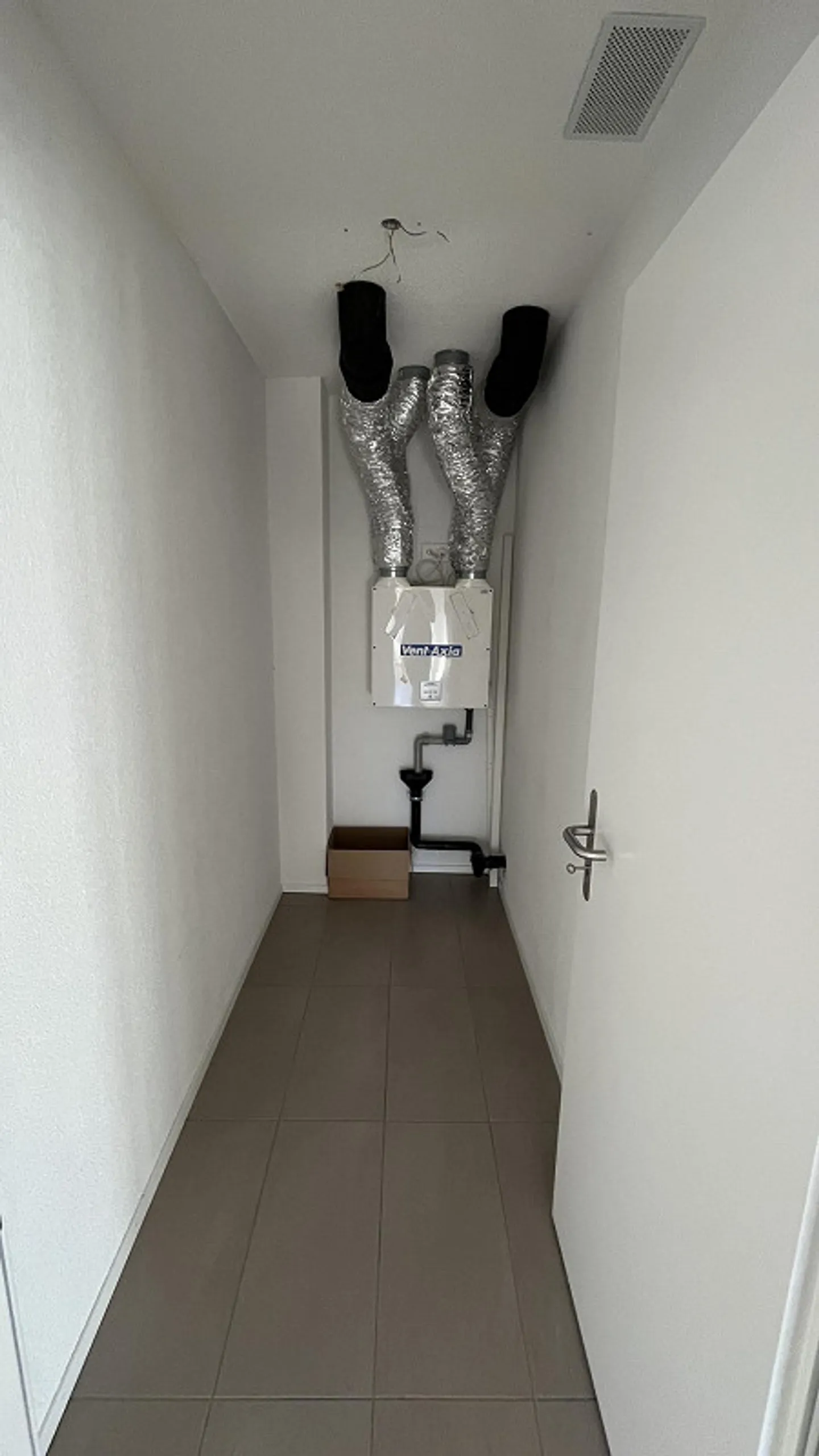 Appartement 4.5 pièces avec place de parking extérieure et souterraine avec station de recharge - Photo 12 sur 13