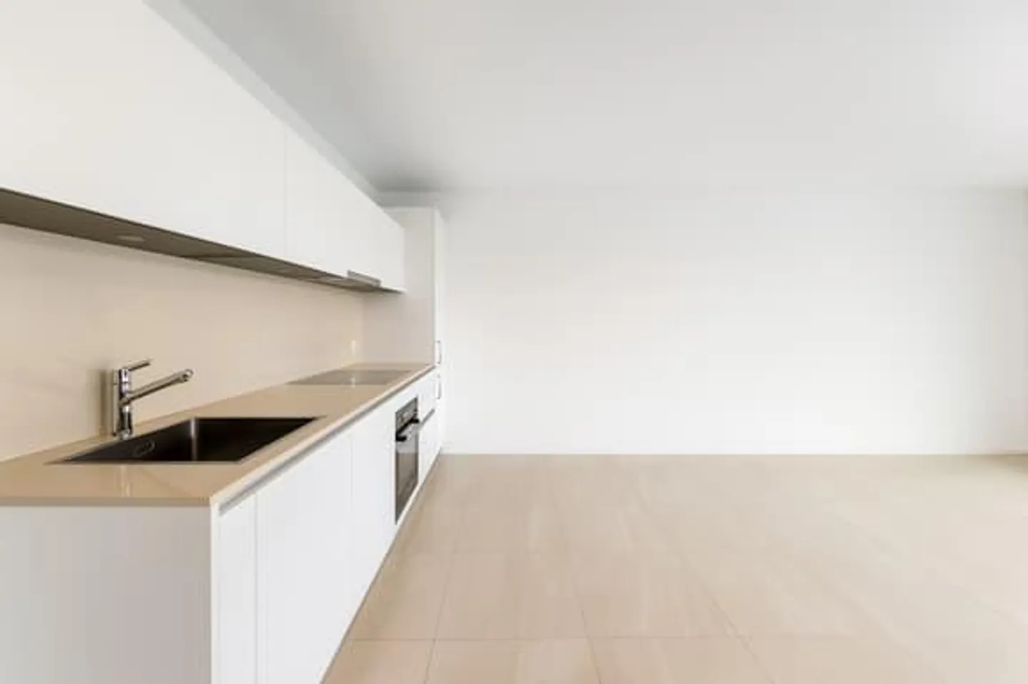 Caslano 2.5 rooms Bright with large terrace | - Photo 2 of 8