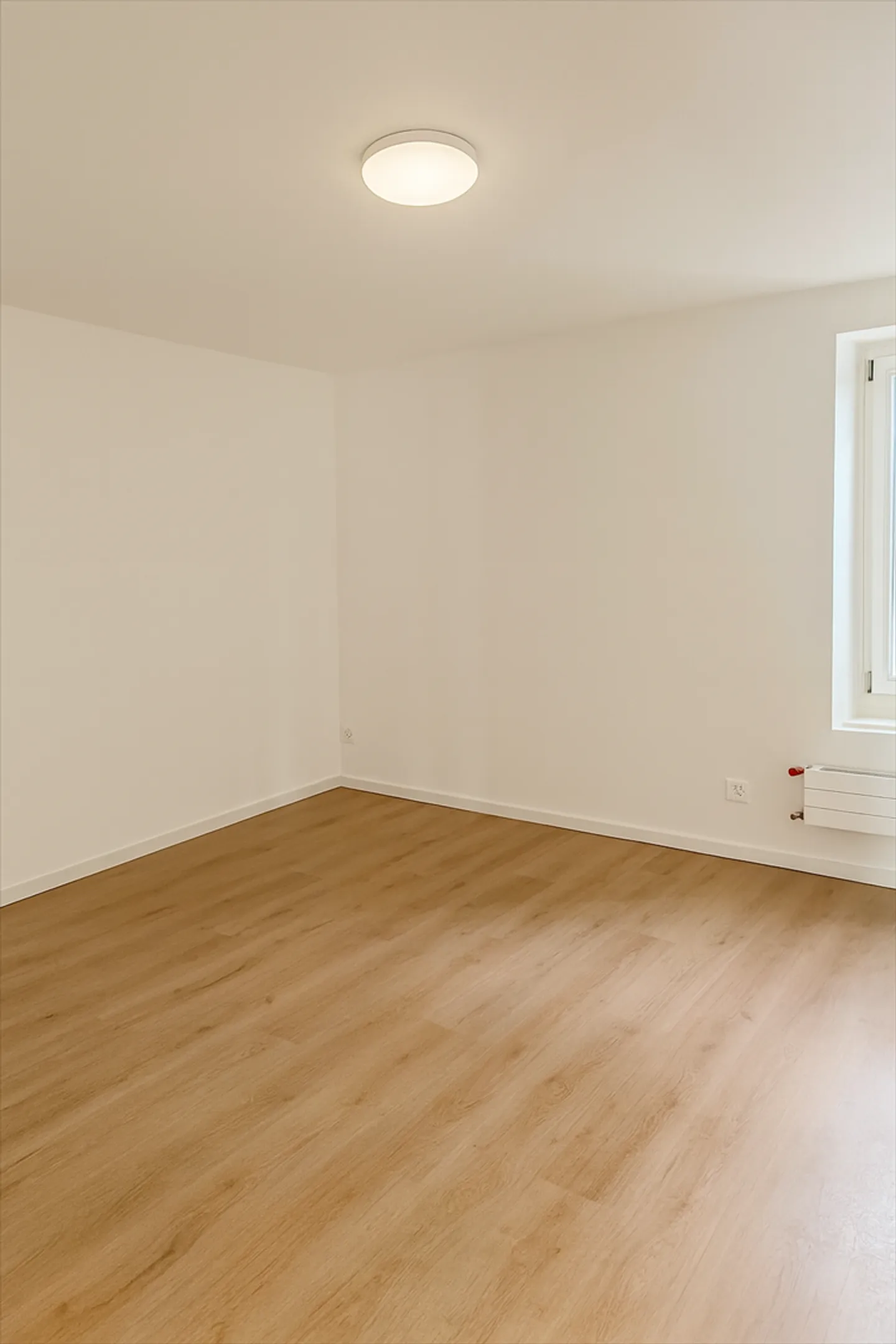 3-room apartment - Photo 3 of 3