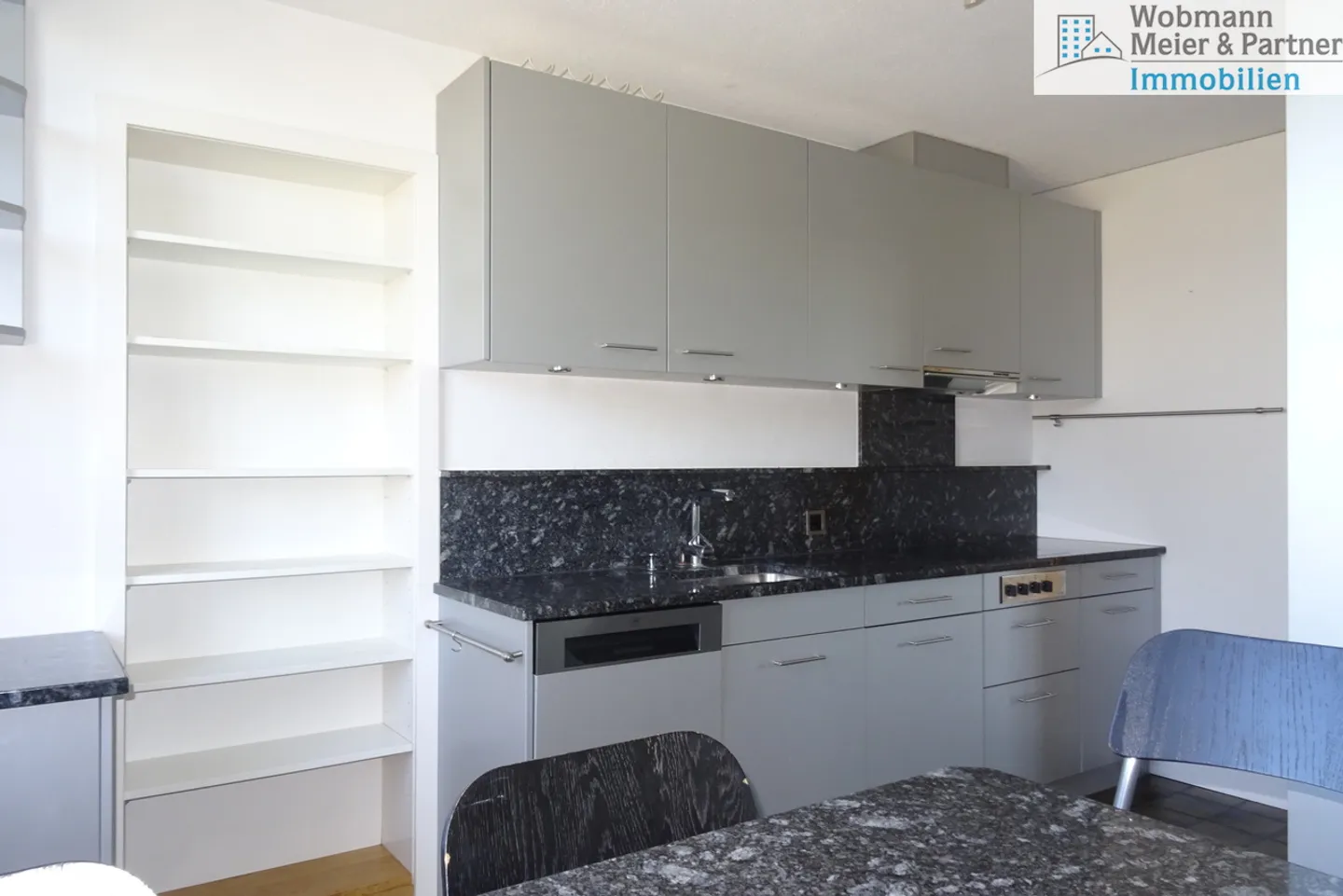 Vivre avec caractère dans le presbytère d'Illnau - Photo 2 sur 10