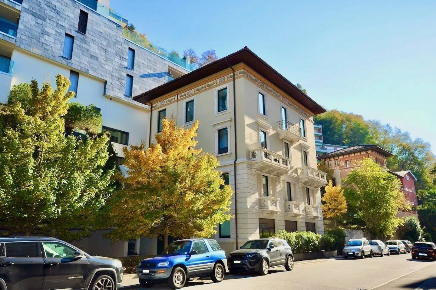 Refined Duplex Apartment in Cassarate-Castagnola - Photo 2 of 18