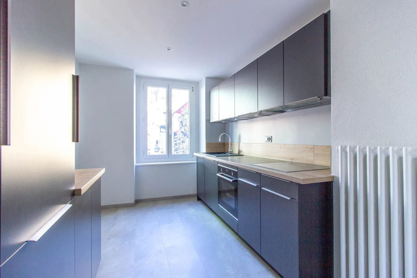 Envers 49 - Appartamento ristrutturato di 3 locali - 1° - Est - Foto 1 di 6