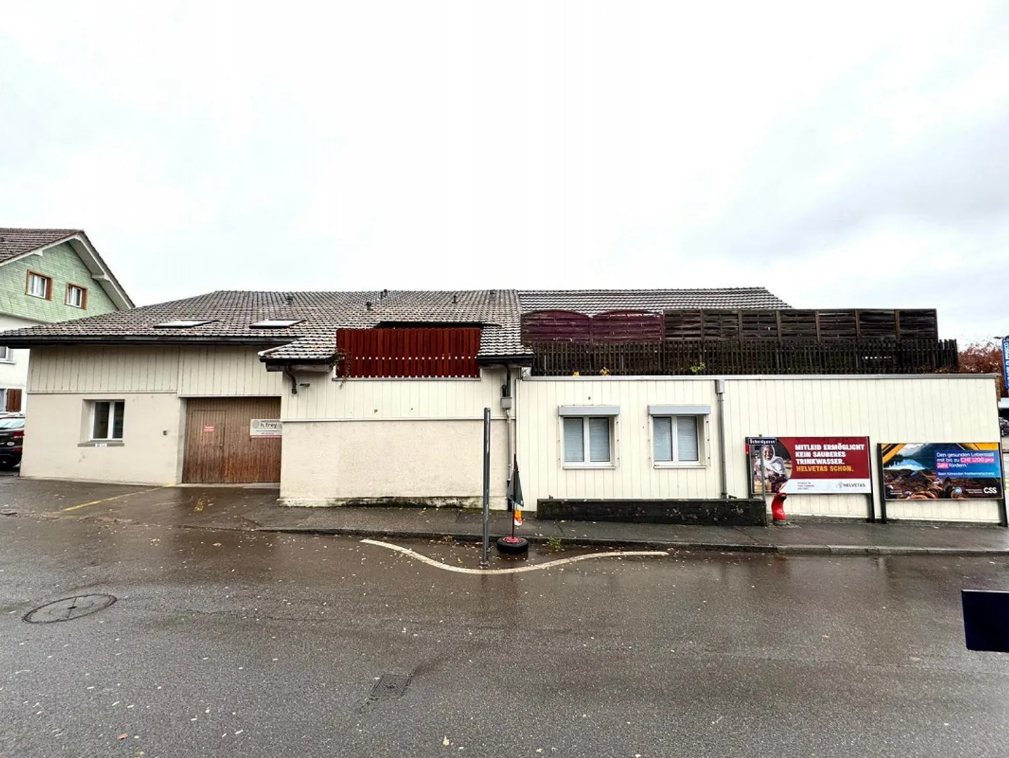 Many possibilities, and large warehouse! - Photo 2 of 5