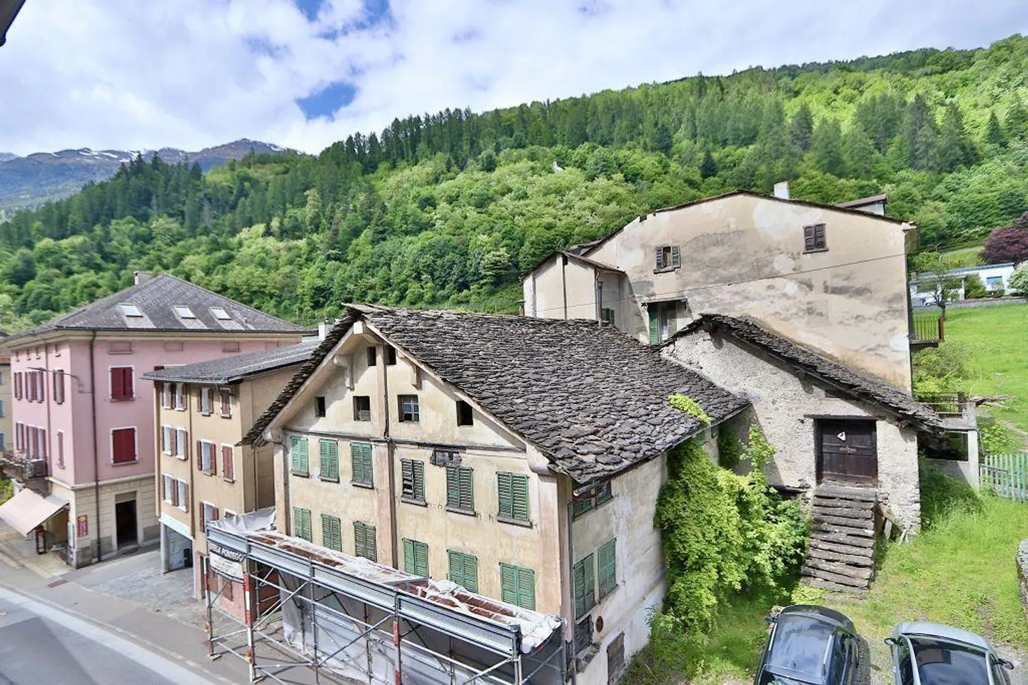 «Casa plurifamiliare di 7 appartamenti da risturutturare con licenza edilizia» - Foto 31 di 47