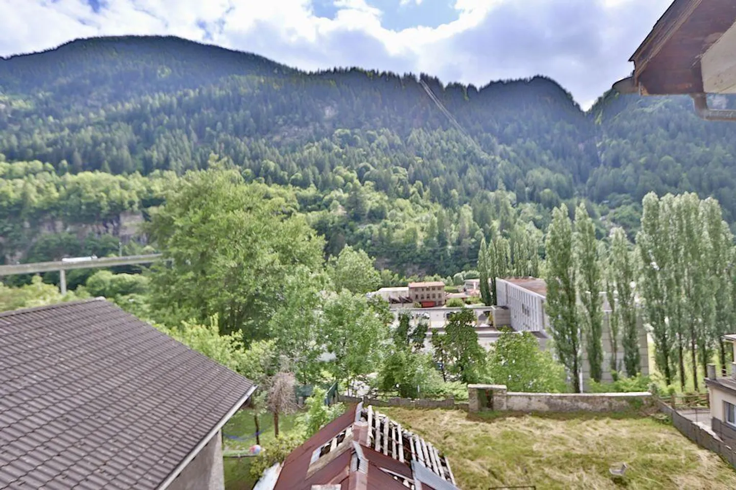 «Casa plurifamiliare di 7 appartamenti da risturutturare con licenza edilizia» - Foto 34 di 47