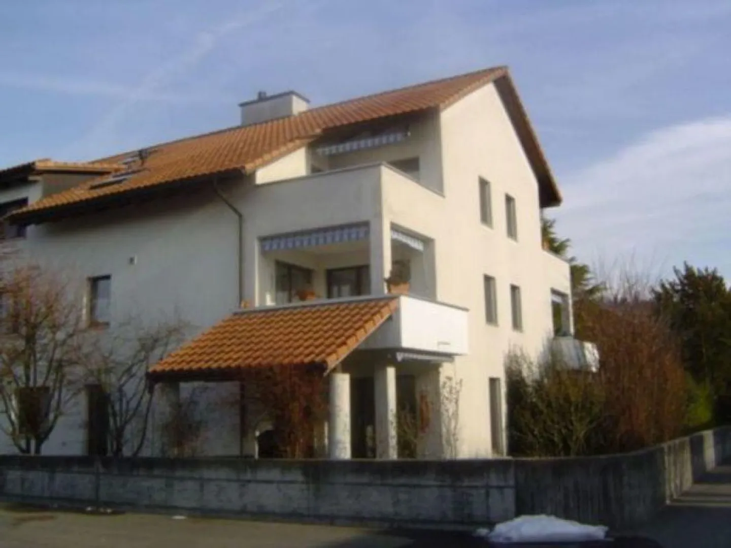 Belle appartement de 4,5 pièces au rez-de-chaussée - Photo 1 sur 11