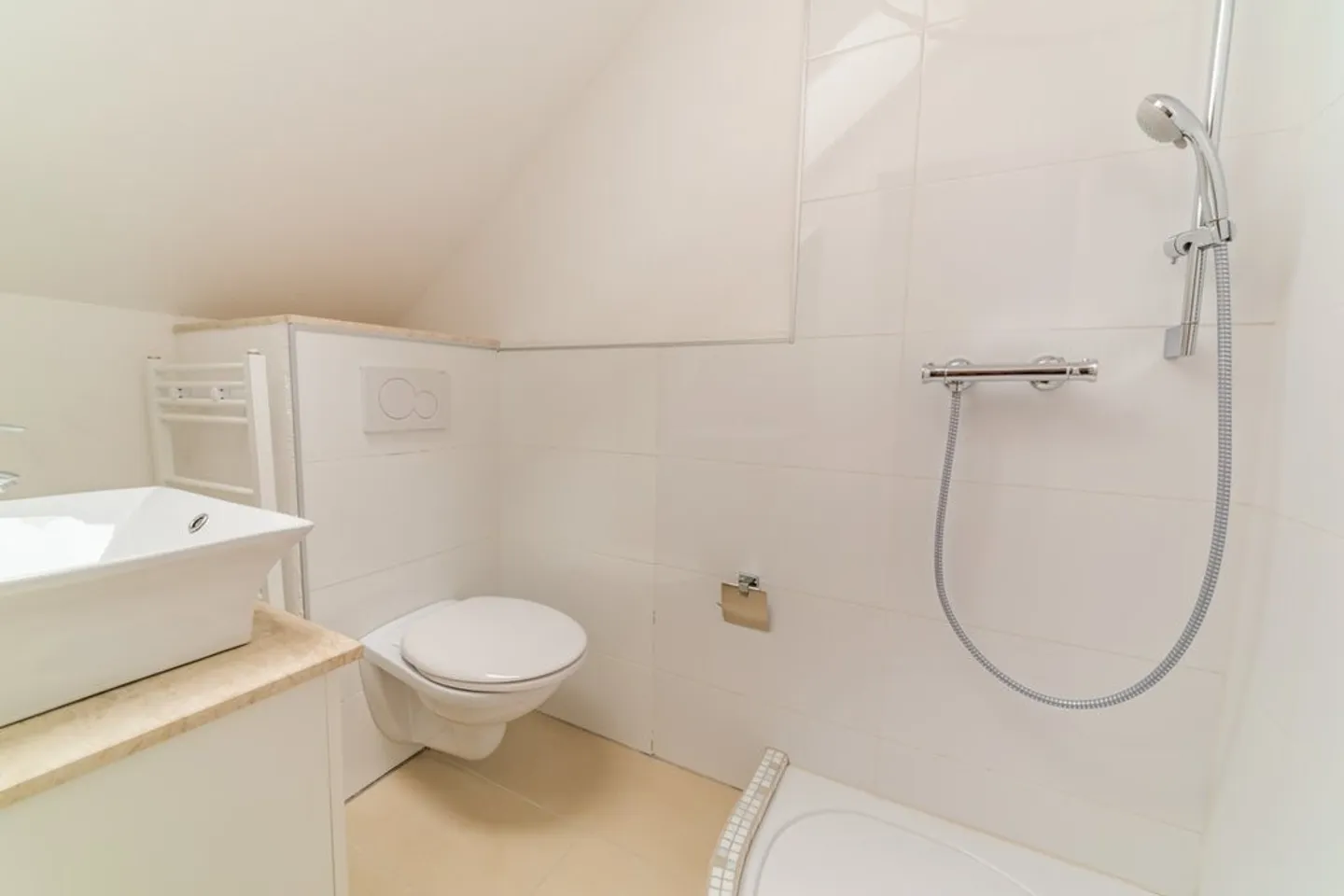 Appartamento Duplex Incantevole - Foto 7 di 8