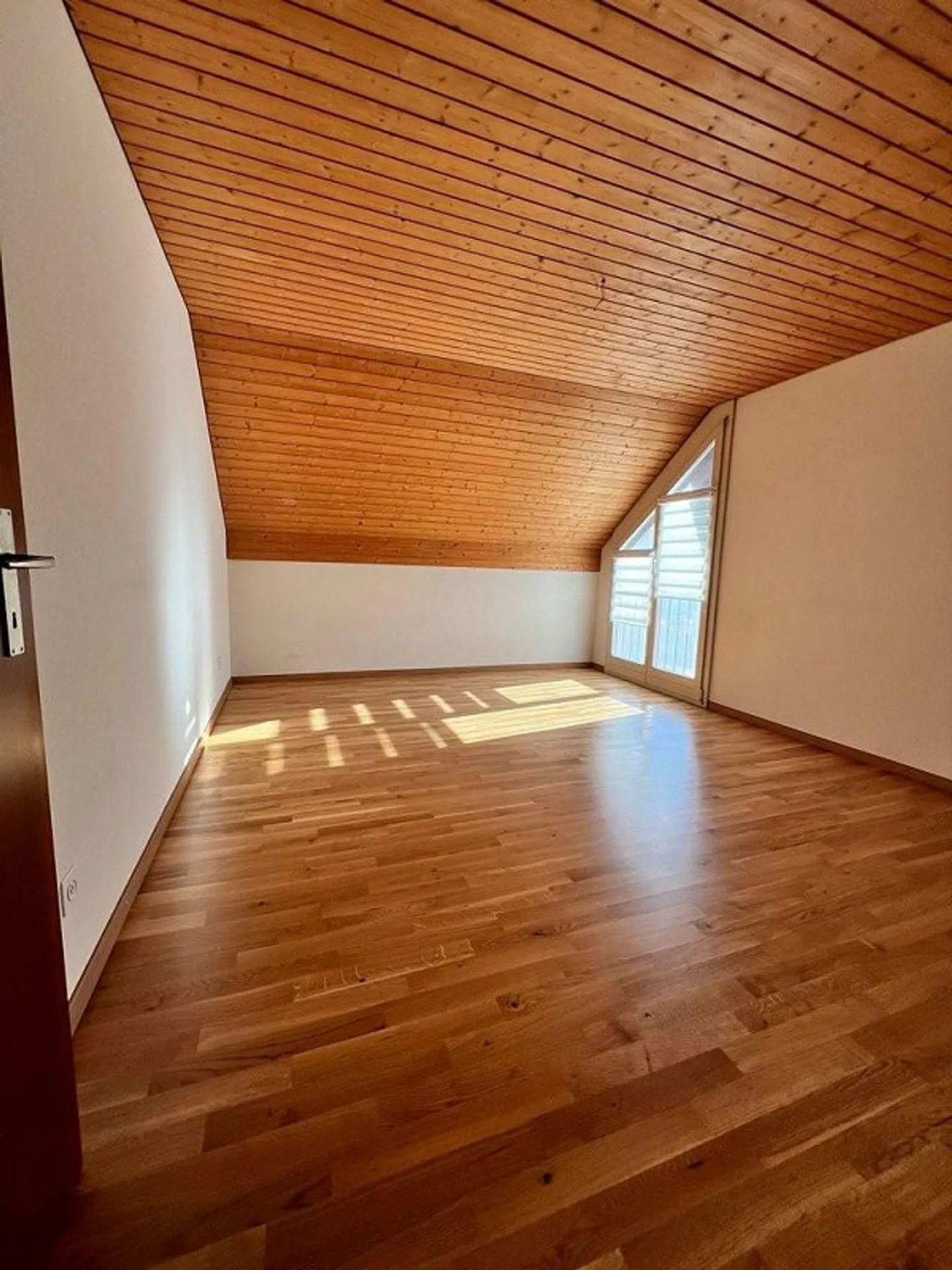 Cozy apartment in a quiet neighborhood - Photo 3 of 7