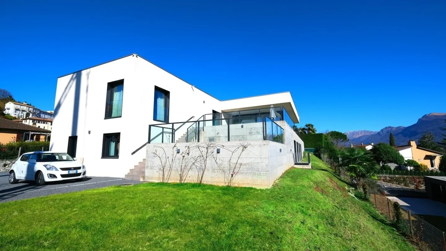 Luxury Villa in Montagnola - Photo 6 of 15