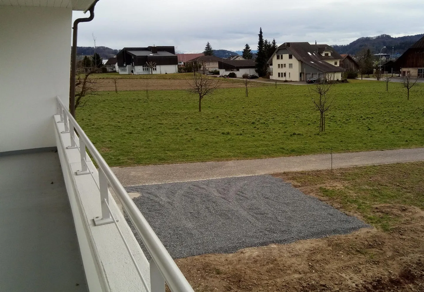 7 1/2 Room Single Family House - Photo 3 of 16