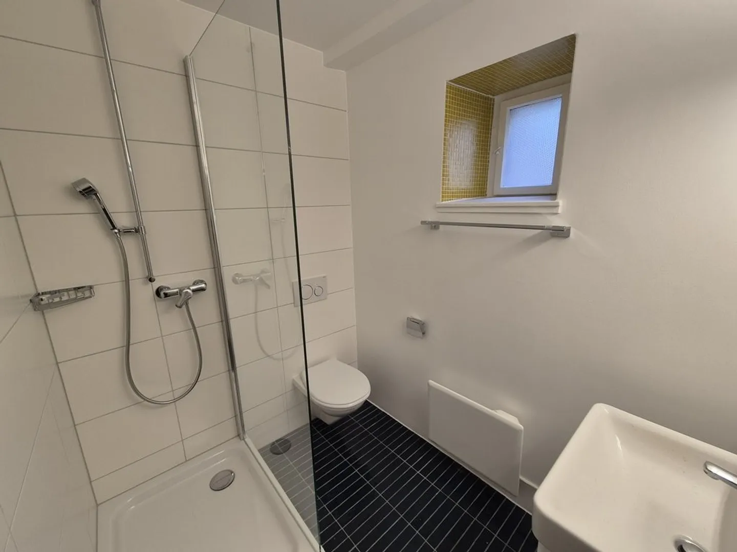 2-room apartment - Photo 5 of 5