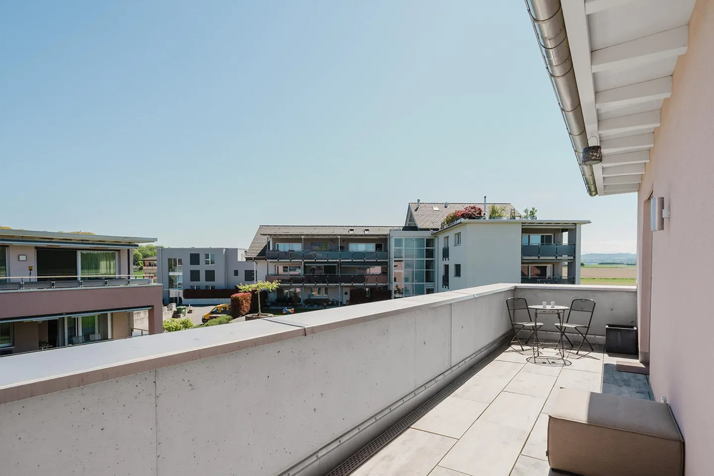 Exclusive Penthouse Oasis with 167 m² of Living Space & 108 m² of Panorama Terraces - Photo 25 of 28